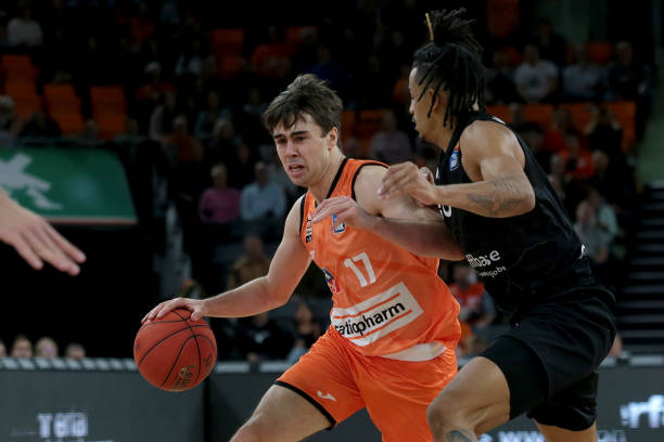 亚马尔的天 亚马尔的天