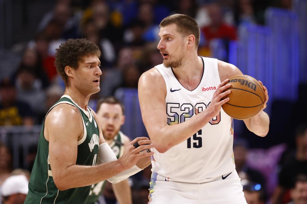 罗马诺的报 罗马诺的报