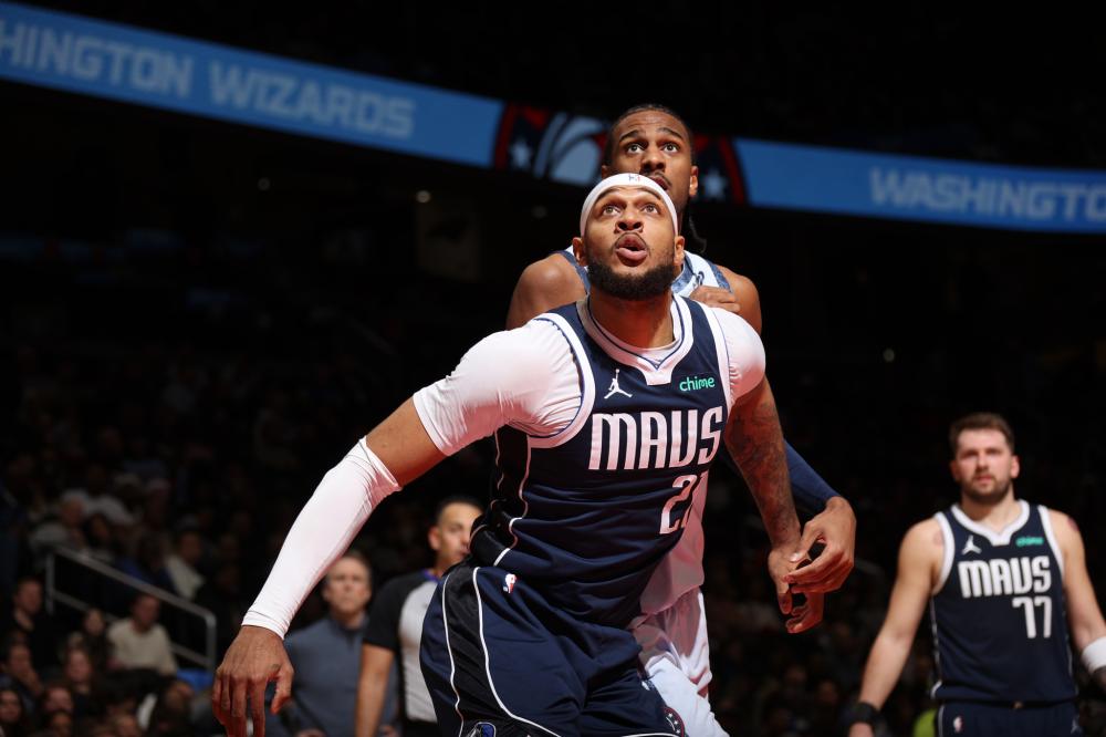 出任左边锋 出任左边锋